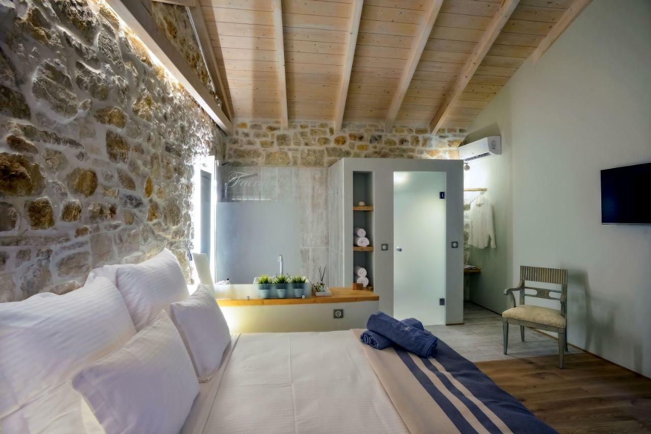 Paxos Fairytales Lovenest 1 Gaios Dış mekan fotoğraf